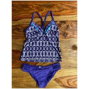 Athleta Belize Tankini & Bikini bottom Both M swim top/bottom